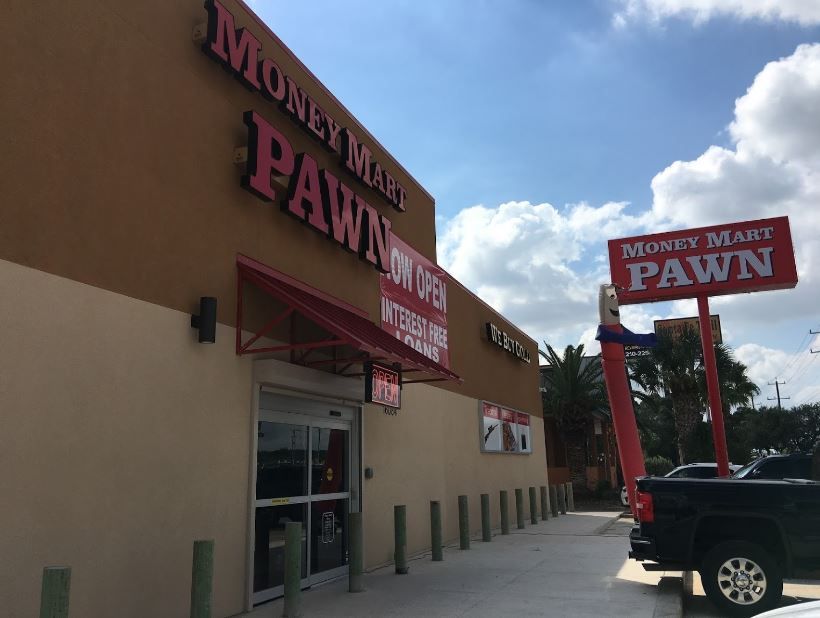 Money Mart Pawn & Jewelry › Tienda